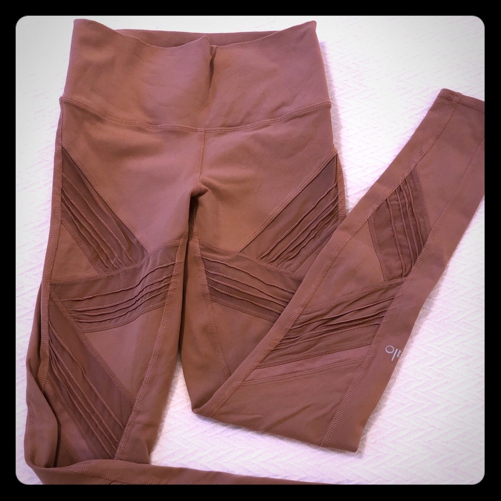 Alo Yoga High Waist Ultimate Leggings Size M